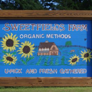 09/28-11/03 Sweetfields Farm Fall Season Event