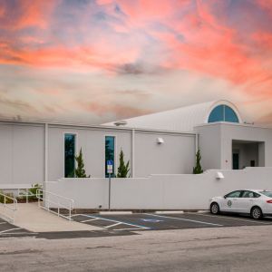 Hugh Embry Branch Library